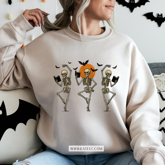 Book Tok Skelly - Sweater