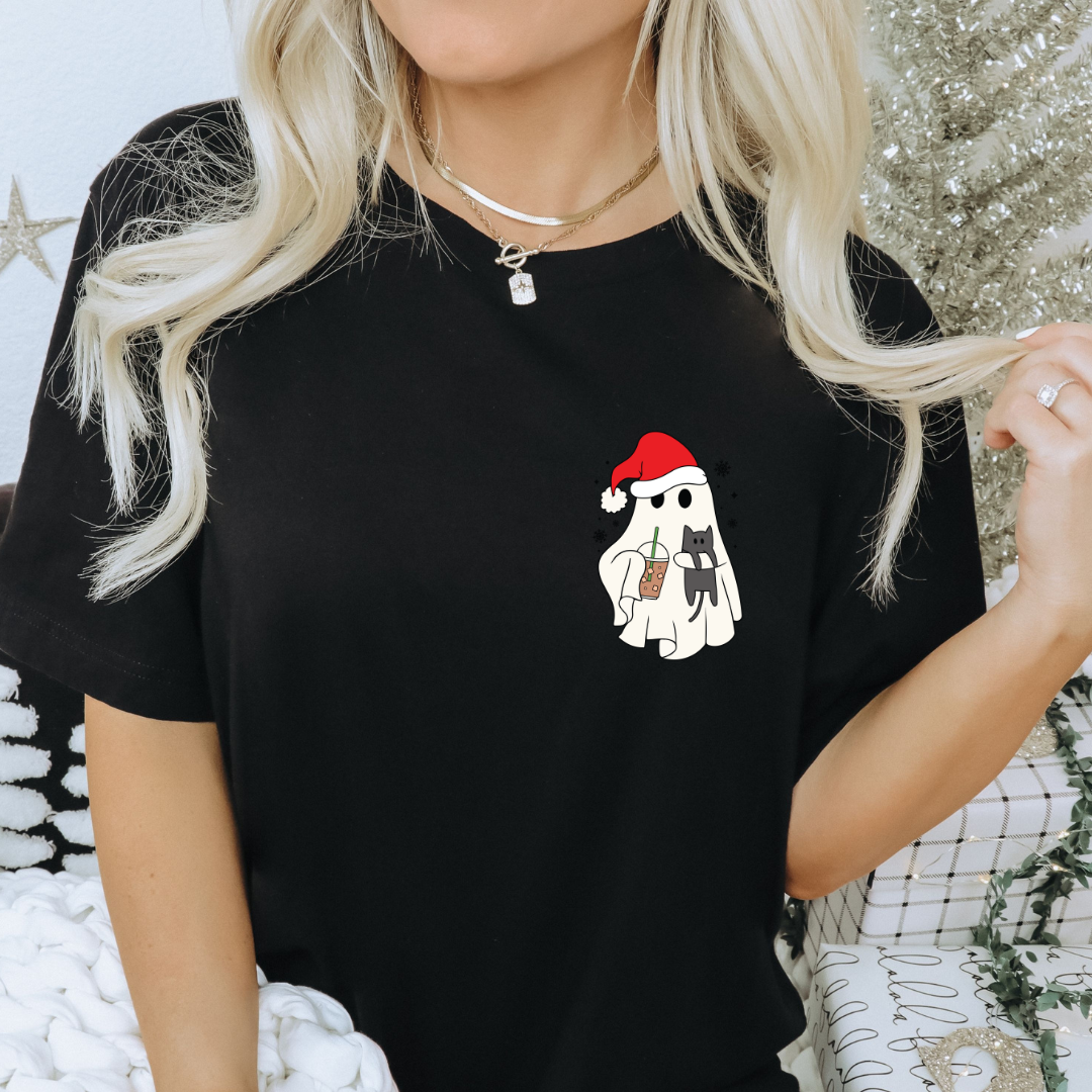 Xmas Ghostie w/ Cat - Tshirt (pocket design)