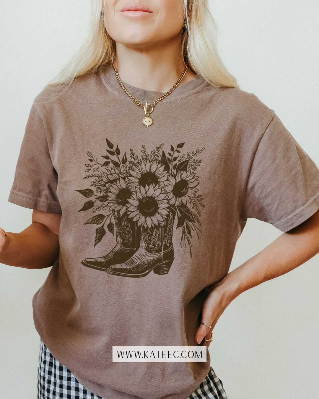 Daisy Boots - Tshirt