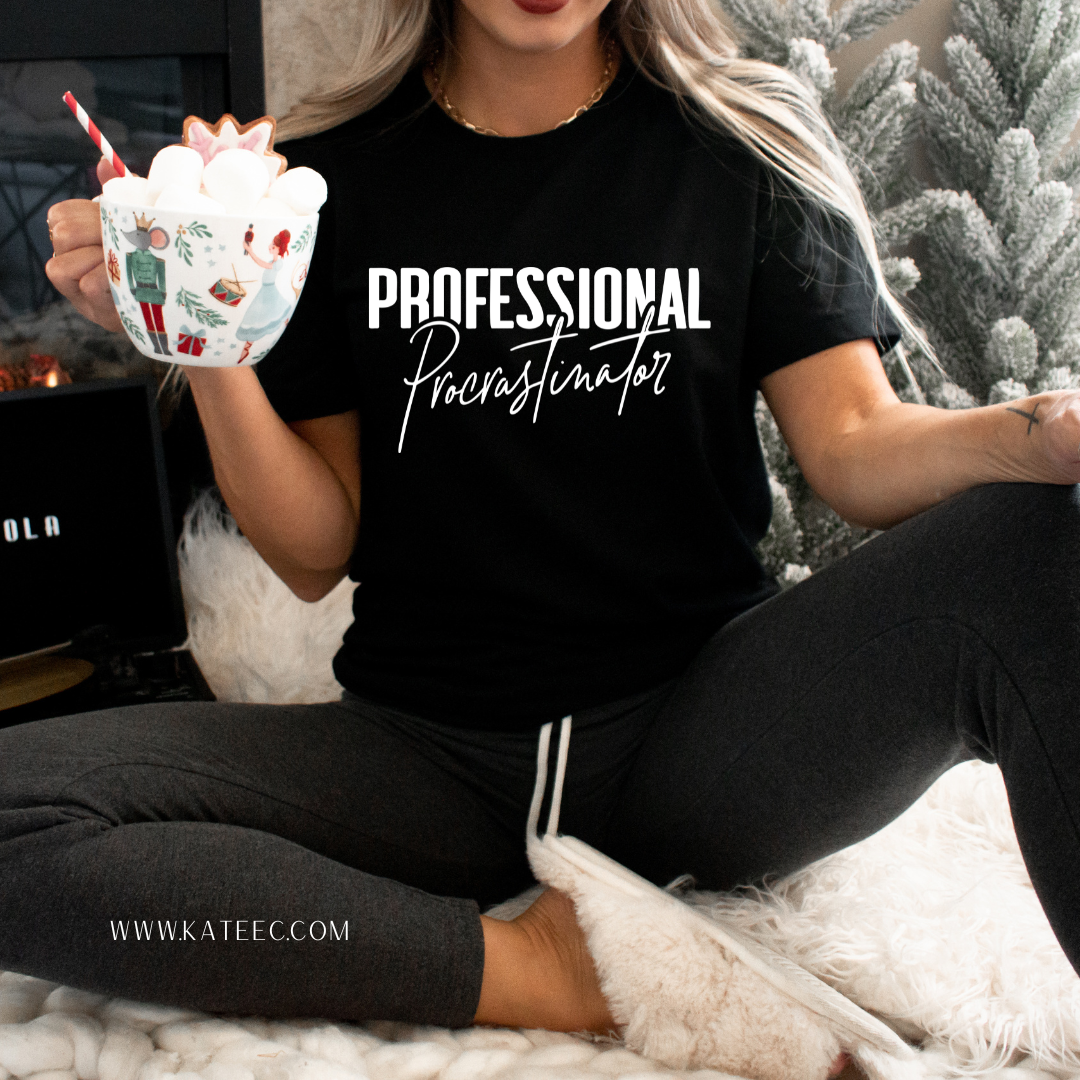 Professional Procrastinator - Tshirt