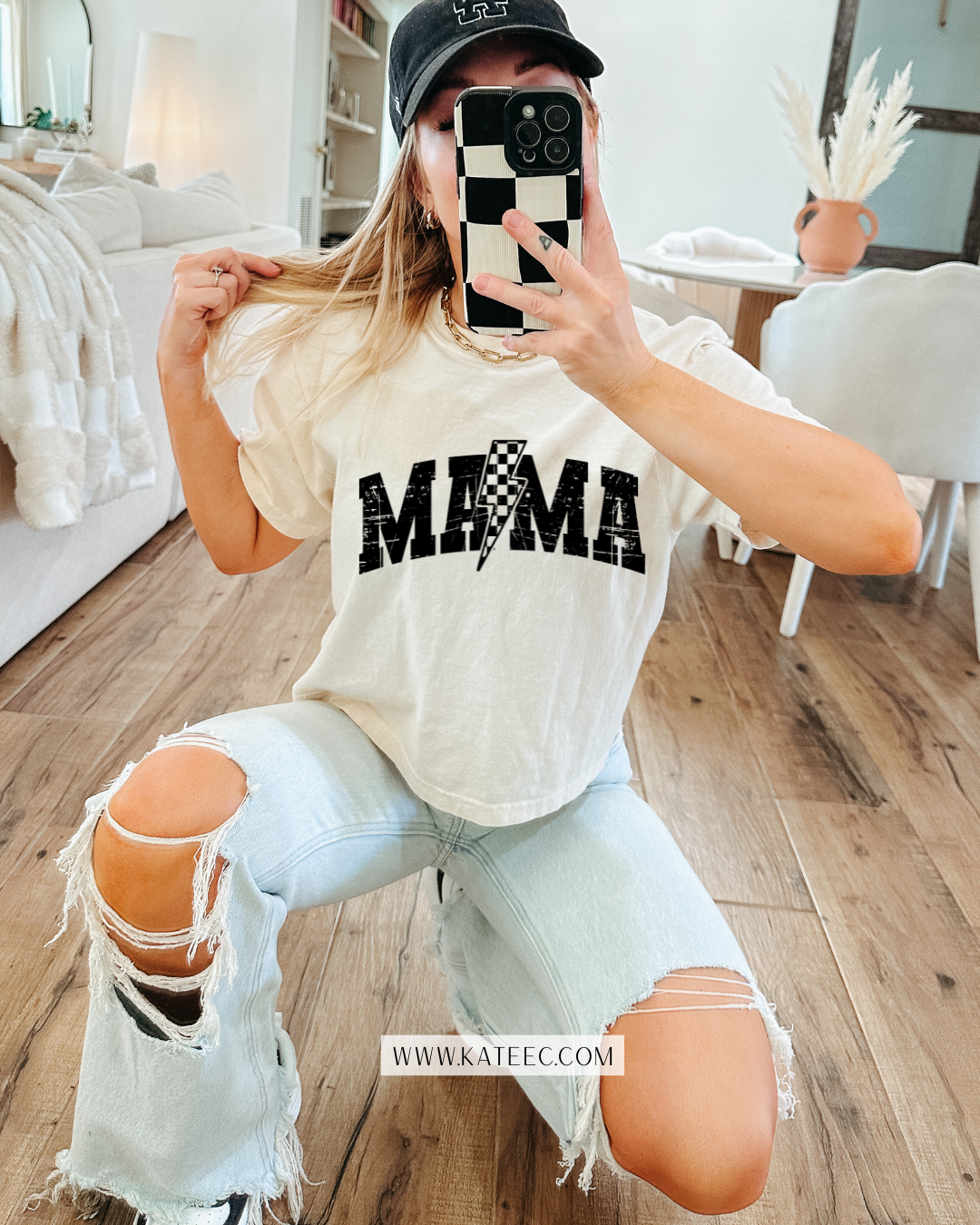 Lightening Bolt Mama - Tshirt