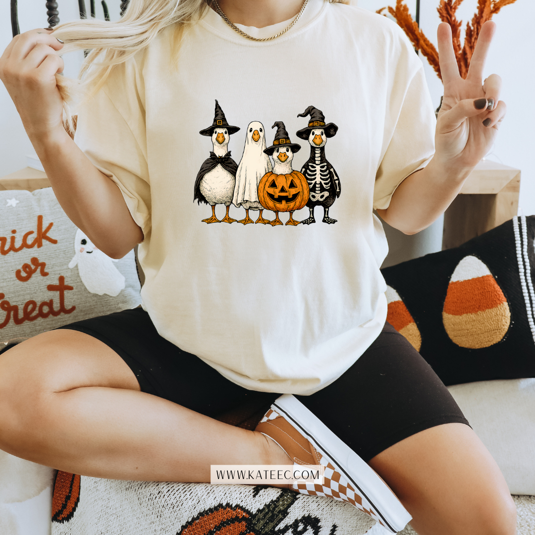 Halloween Goose - Tshirt