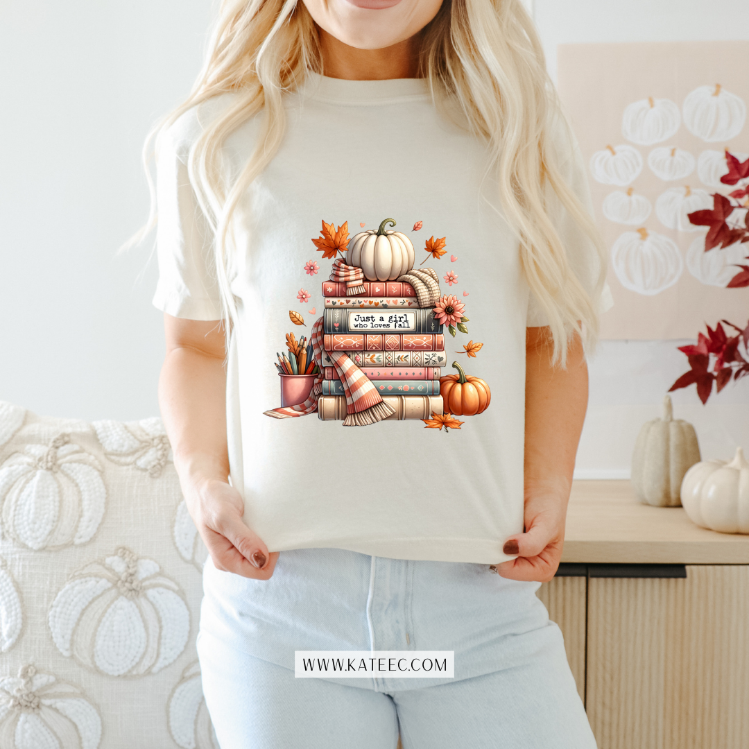 Just a Girl Who Loves Fall - Tshirt